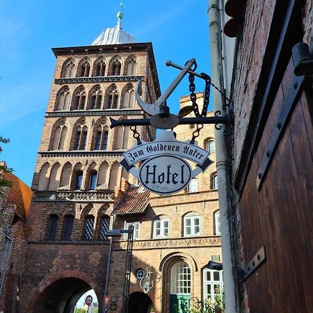 Altstadthotel Zum Goldenen Anker Lubeca Exterior foto