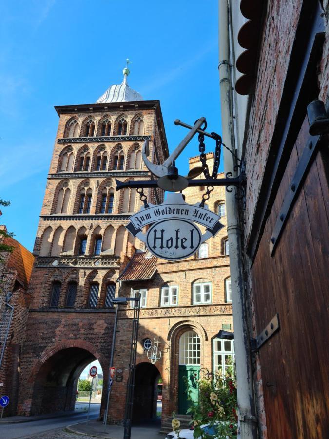 Altstadthotel Zum Goldenen Anker Lubeca Exterior foto